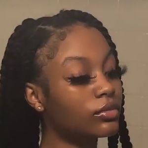 Meet your Posher, Aniyah